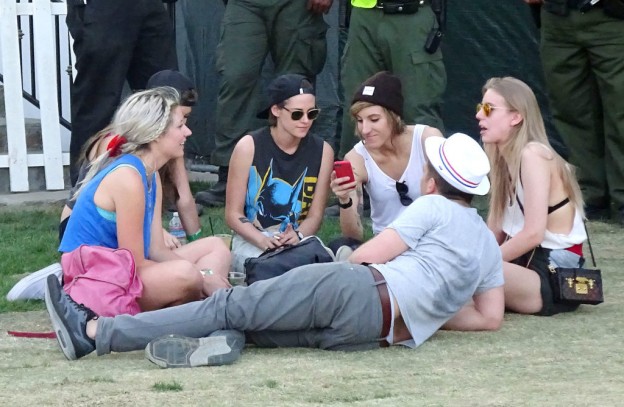 Kristen-Stewart-Alicia-Cargile-Coachella-Pictures3