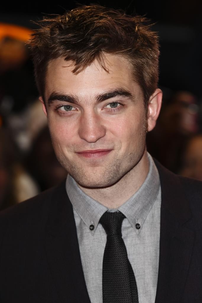 Robert Pattinson attends the UK premiere of 'The Twilight Saga: Breaking Dawn - Part 2' at Odeon Leicester Square in London, England. Pictured: Robert Pattinson Ref: SPL456561  141112   Picture by: exen / Splash News Splash News and Pictures Los Angeles:	310-821-2666 New York:	212-619-2666 London:	870-934-2666 photodesk@splashnews.com 