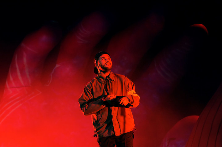 The Weeknd συγκινήθηκε στη σκηνή του Coachella