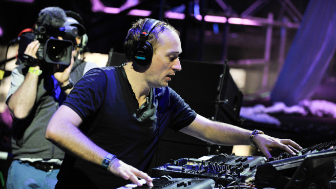 κορυφαίοι DJs που έχουν παίξει στην Ελλάδα