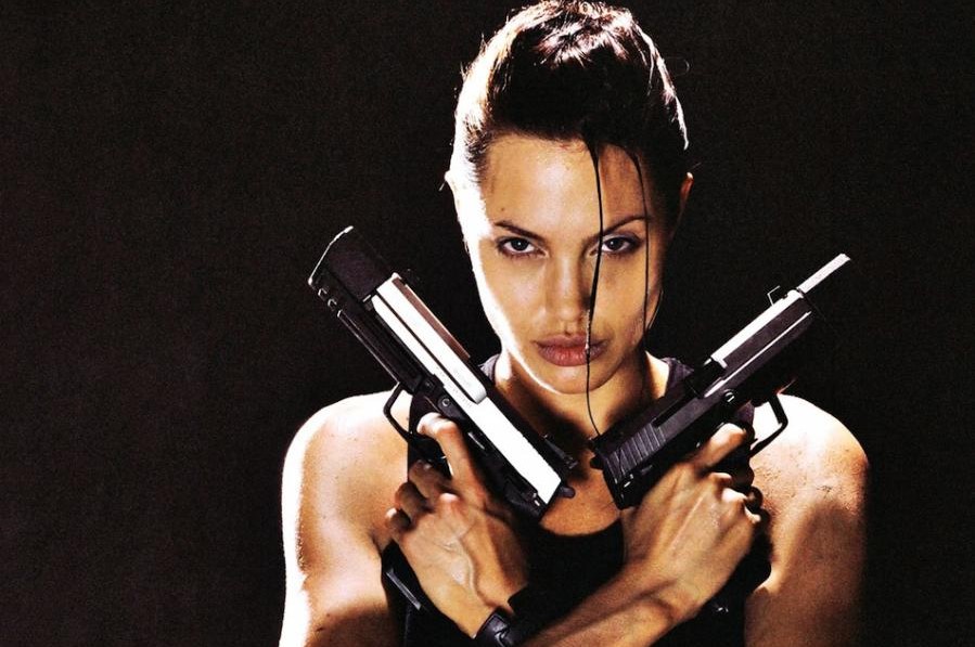 "Lara Croft 2.0": Κυκλοφόρησαν οι αφίσες