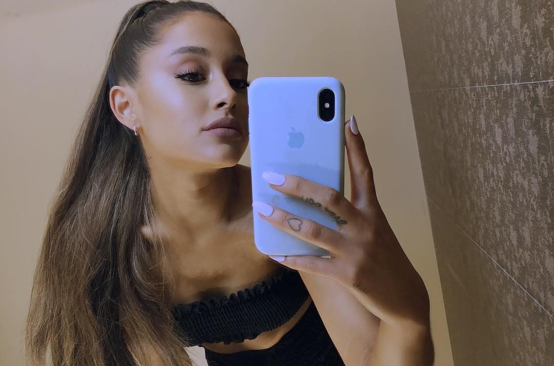 Ariana Grande επέστρεψε στα social media