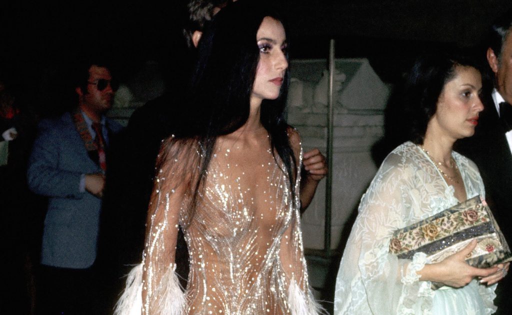 Dua Lipa με το φόρεμα της Cher